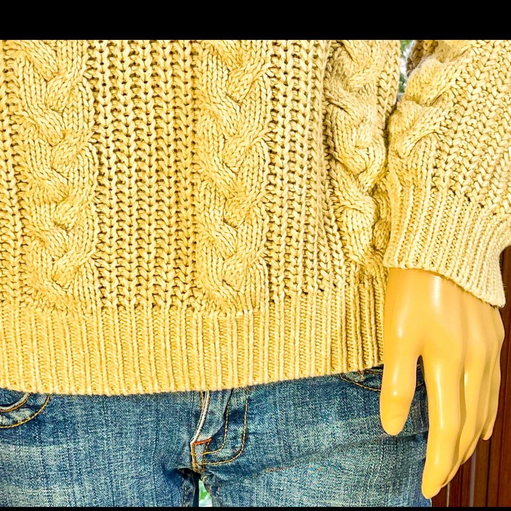 ▪️VTG▪️CASUAL CORNER▪️90's Cotton Blend Light Tan Mock Collar Cable Knit Sweater - Picture 4 of 5